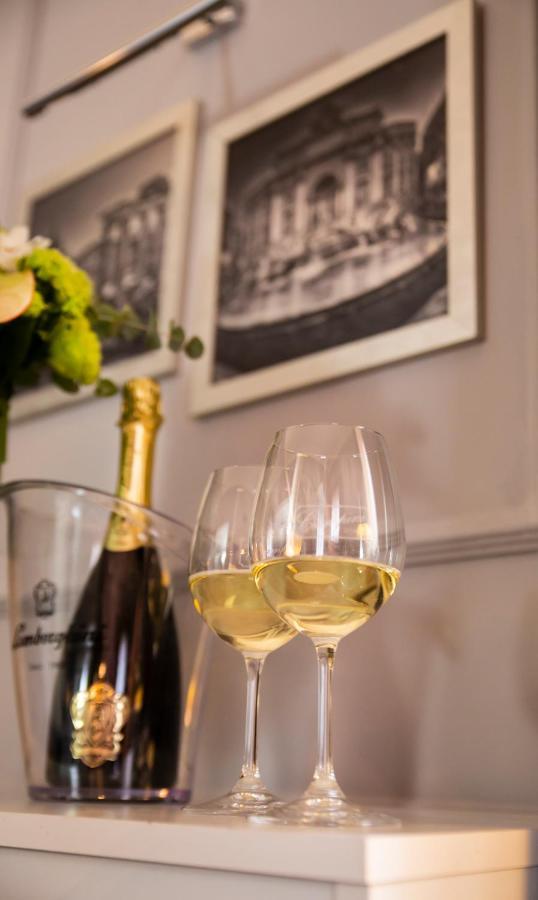 Relais San Lorenzo In Lucina Gasthuis Rome