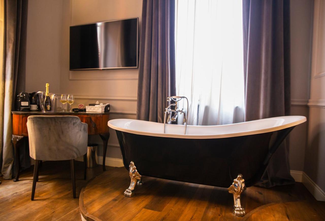 Relais San Lorenzo In Lucina Gasthuis Rome