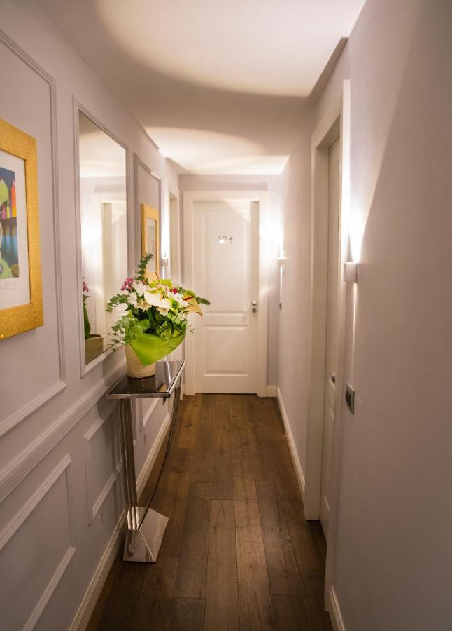 Relais San Lorenzo In Lucina Gasthuis
